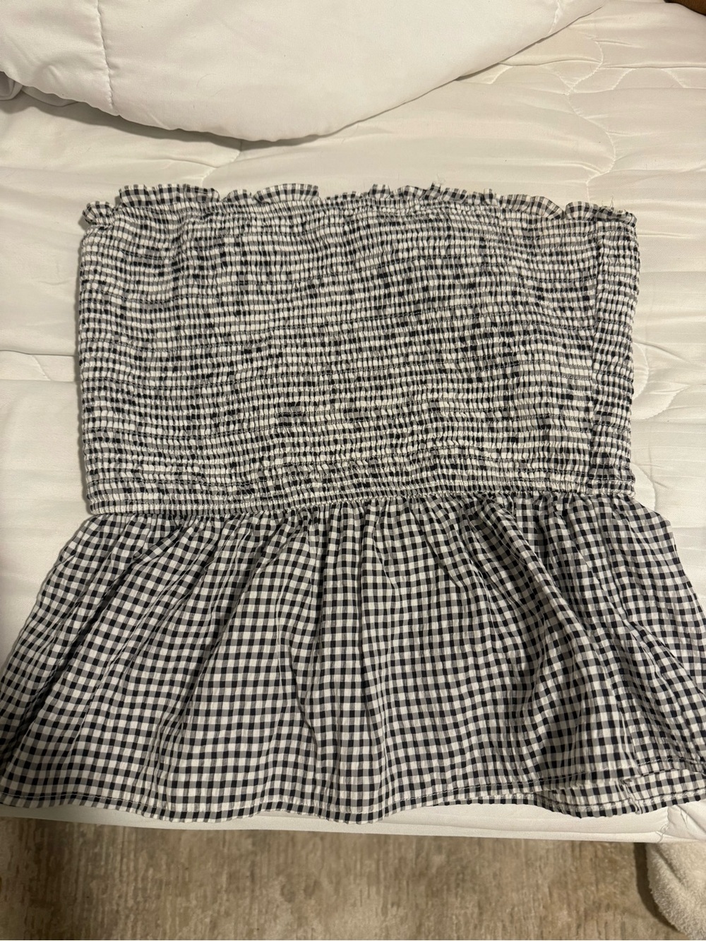 Black and White Gingham Smocked Strapless Top size large